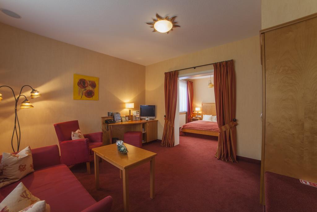 Hotel Backenköhler Ganderkesee Exterior foto